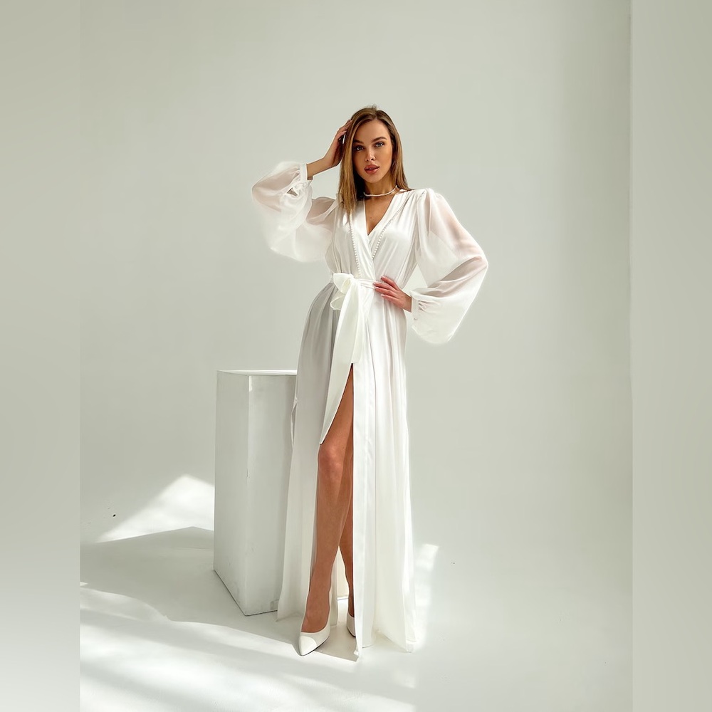 NWT Bridal Robe